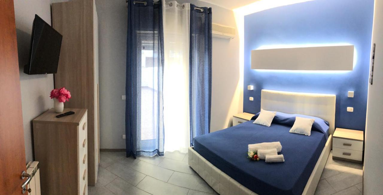 Apartments " Le Ginestre" Acireale Buitenkant foto