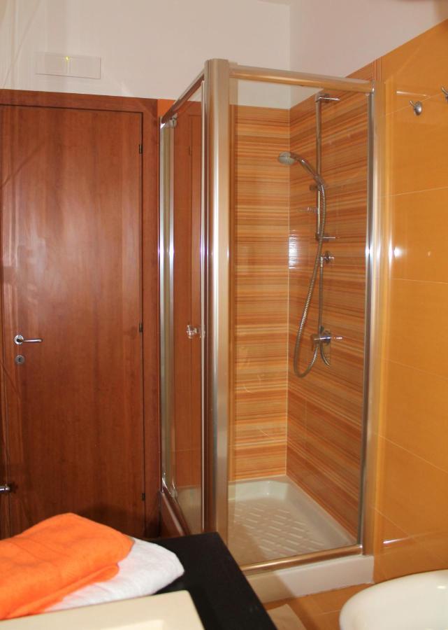 Apartments " Le Ginestre" Acireale Buitenkant foto